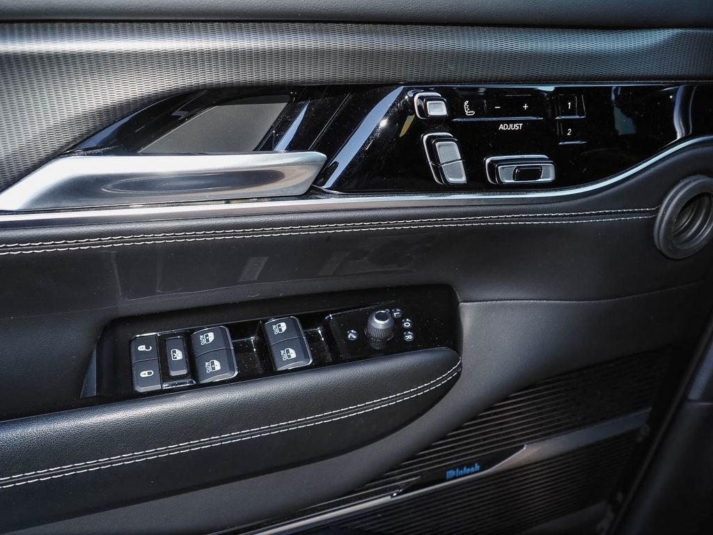 2022 Jeep Grand Wagoneer Series II Obsidian 4x4