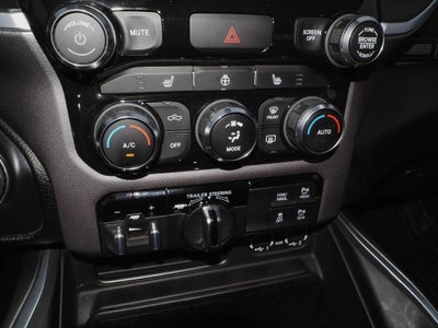 2021 RAM 1500 Big Horn Crew Cab 4x4 6'4" Box