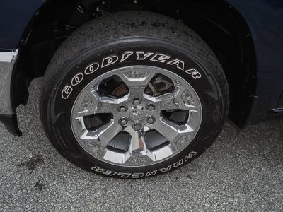 2021 RAM 1500 Big Horn Crew Cab 4x4 6'4" Box