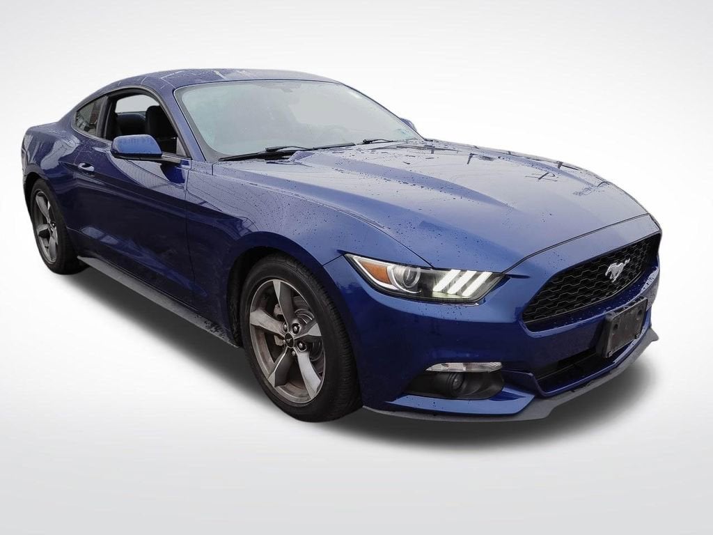 2016 Ford Mustang V6
