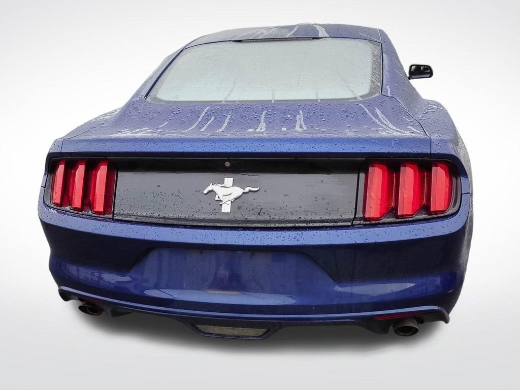 2016 Ford Mustang V6