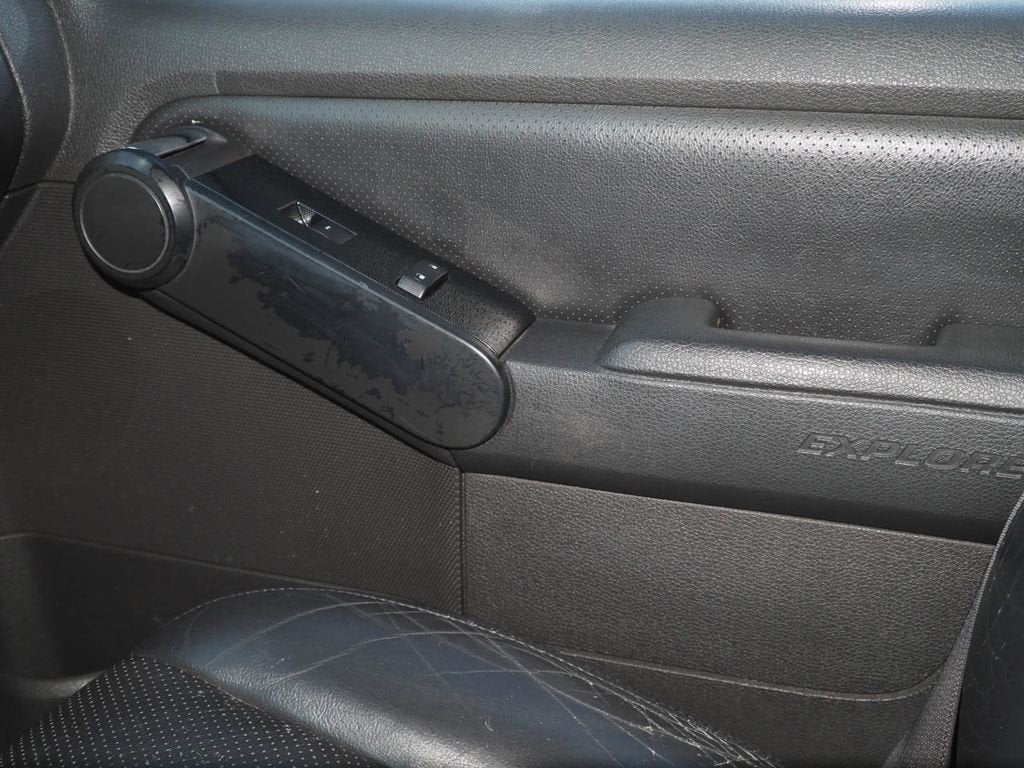 2010 Ford Explorer Sport Trac Limited