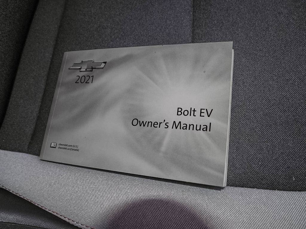 2021 Chevrolet Bolt EV LT