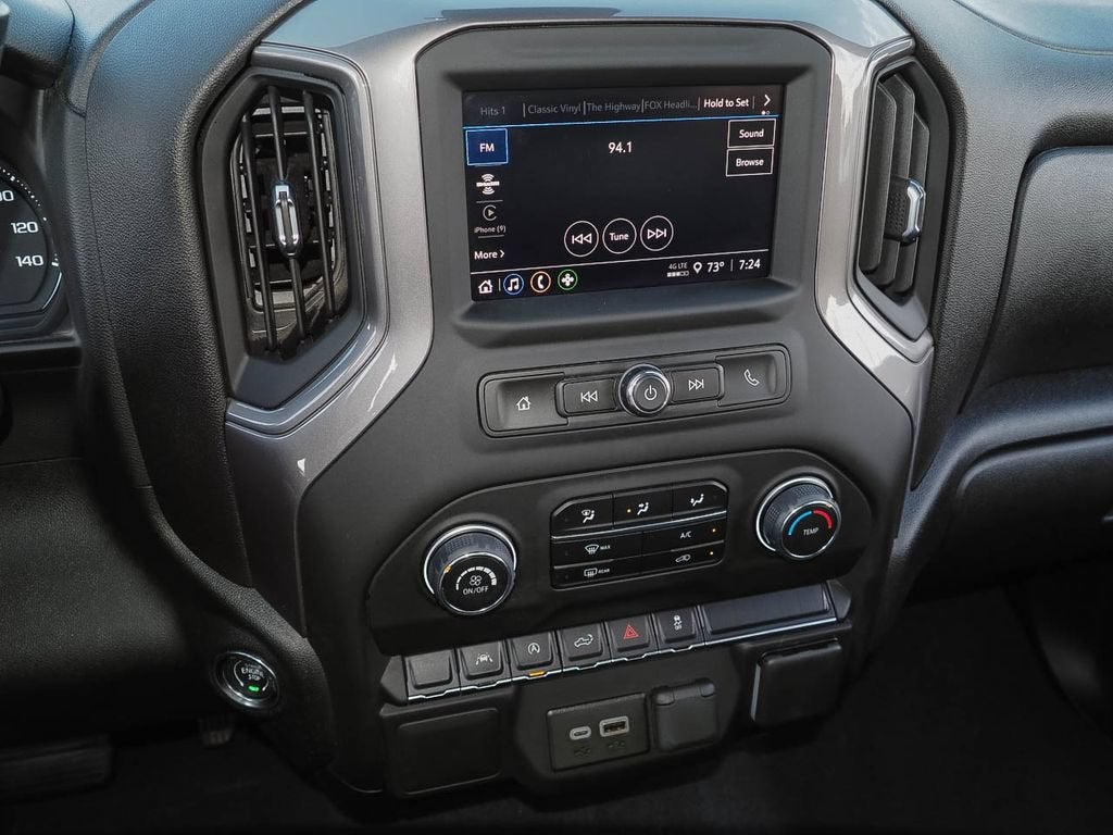2024 Chevrolet Silverado 1500 Custom