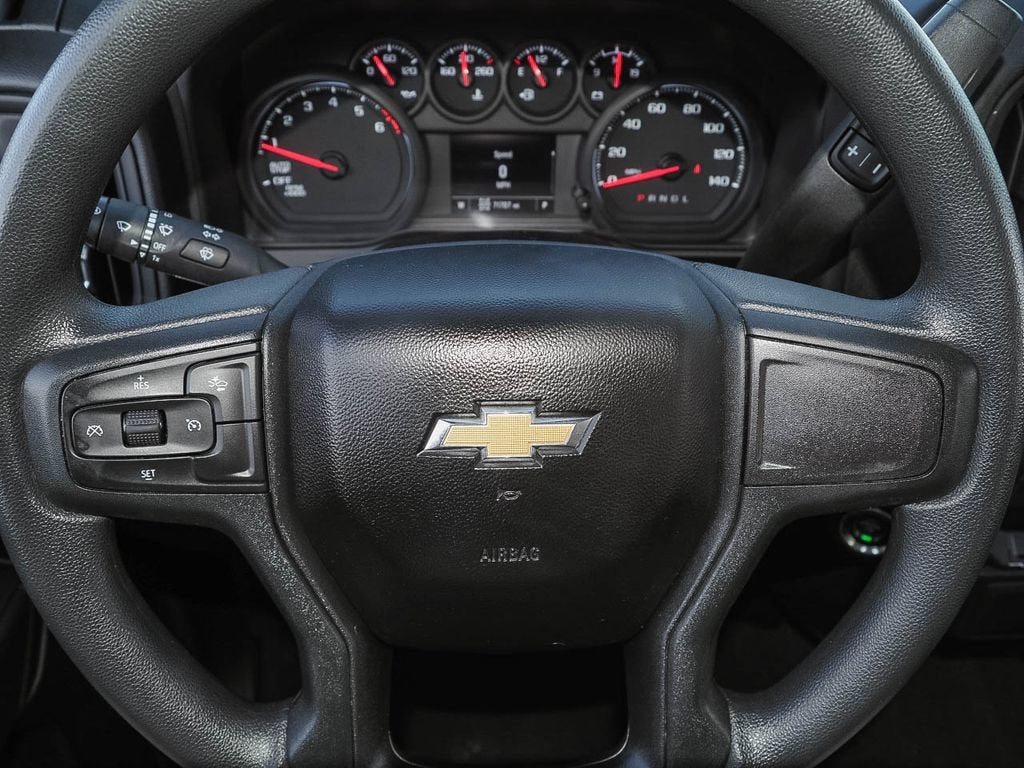 2024 Chevrolet Silverado 1500 Custom