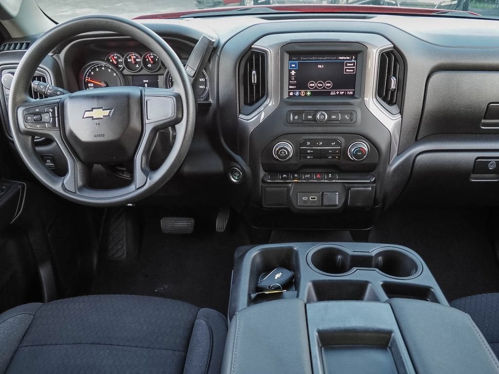 2024 Chevrolet Silverado 1500 Custom