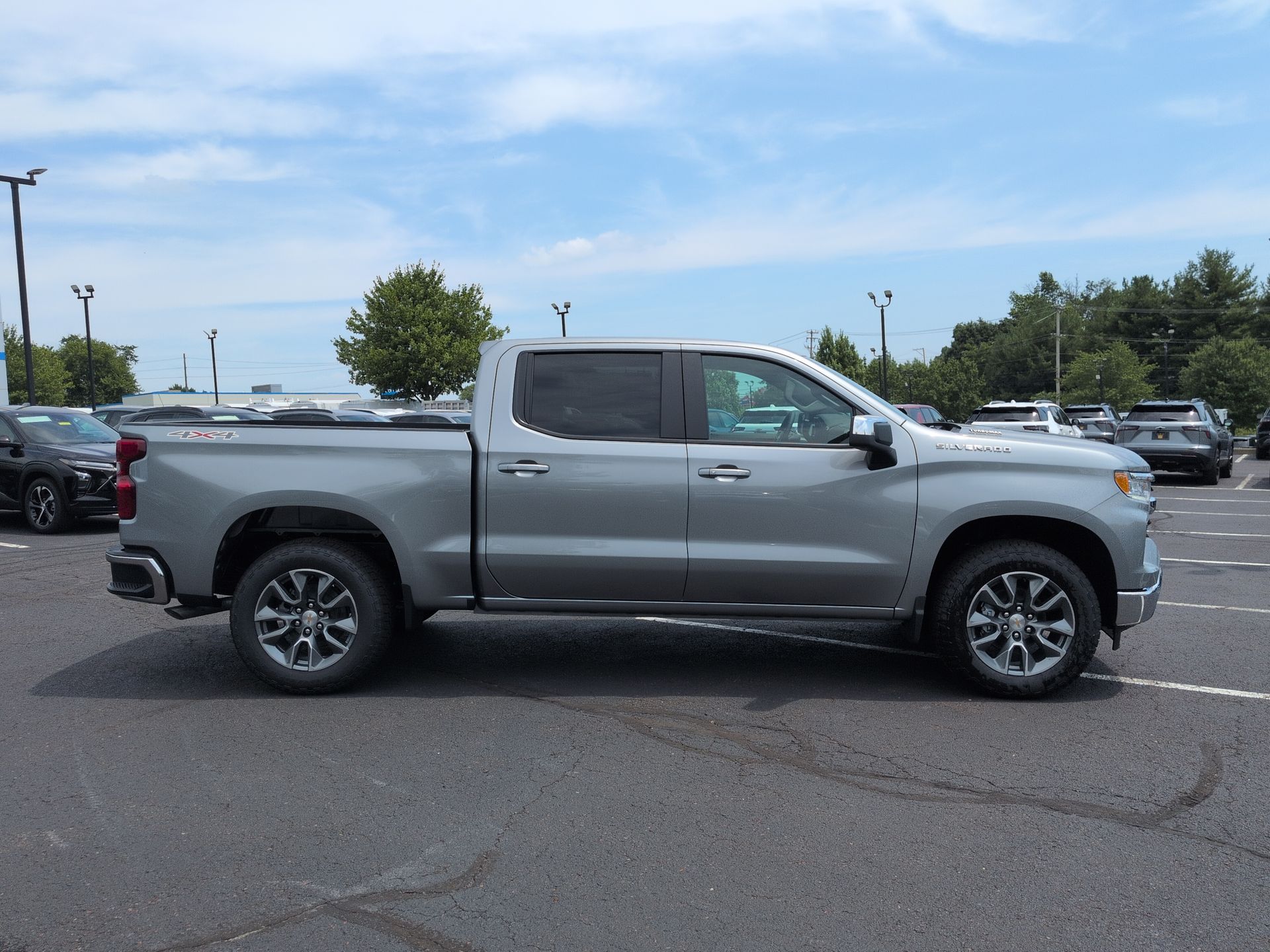 2026 Chevrolet Silverado 1500 LT (2FL)