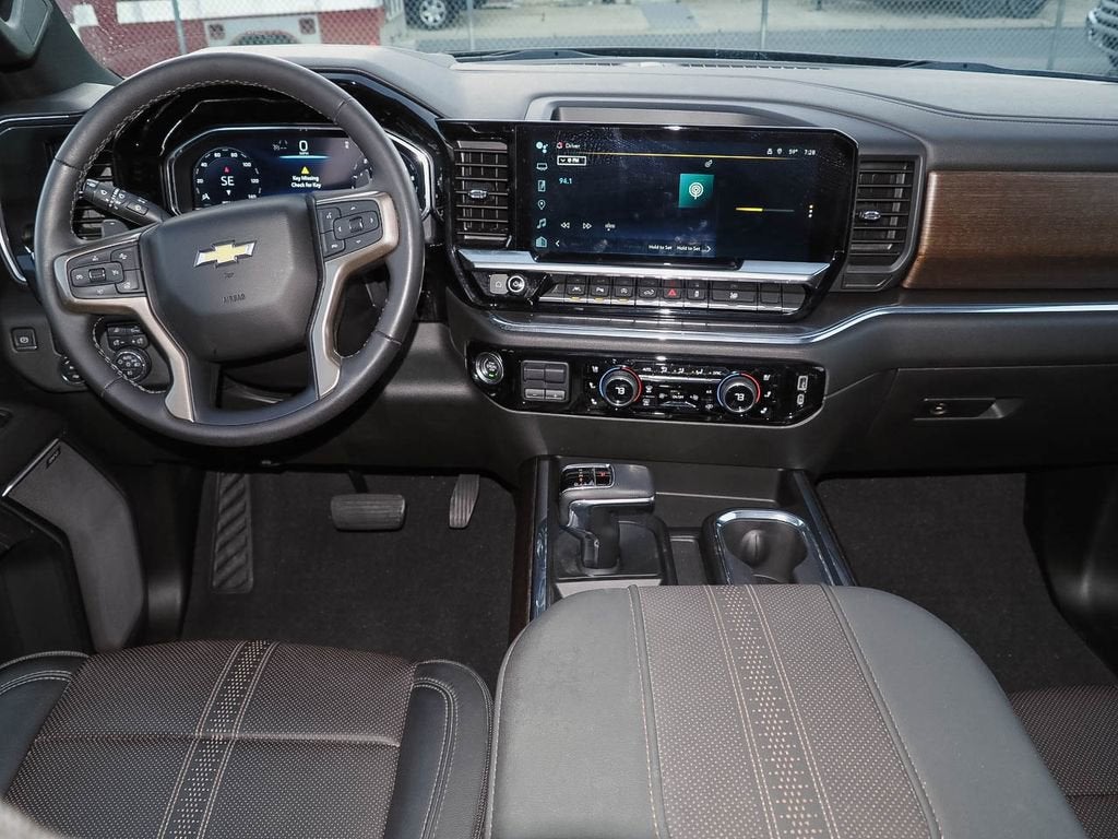 2023 Chevrolet Silverado 1500 High Country