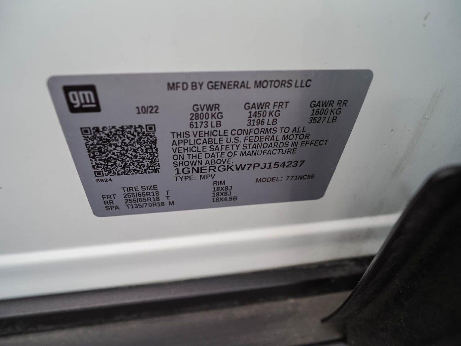 2023 Chevrolet Traverse LT Cloth