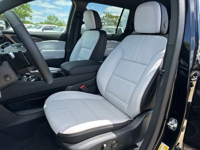 2025 Chevrolet Traverse High Country