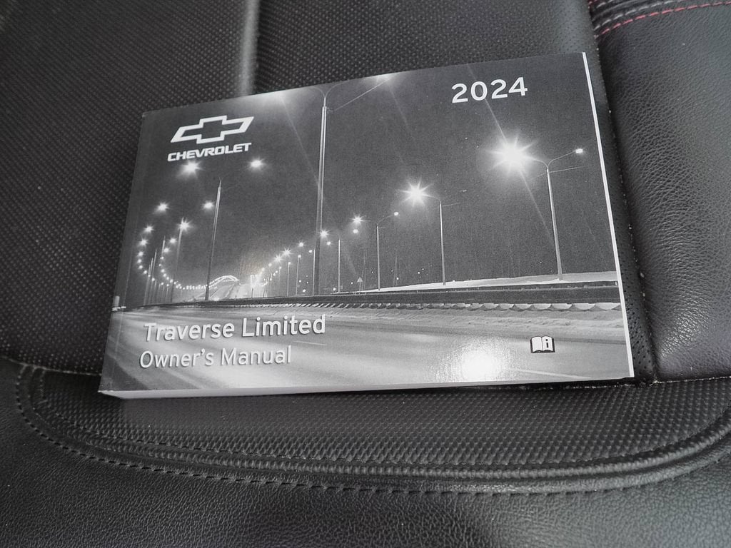 2024 Chevrolet Traverse Limited RS