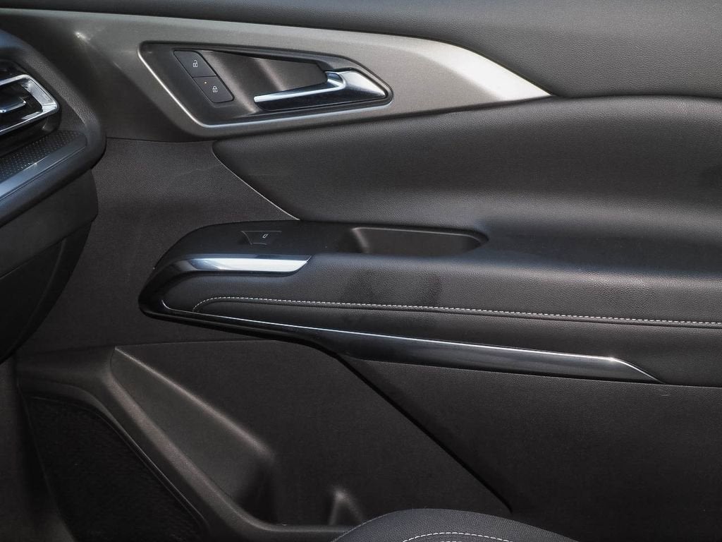 2024 Chevrolet Traverse LS
