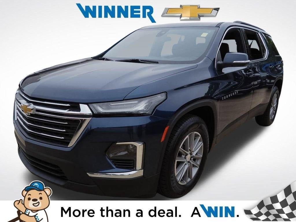2023 Chevrolet Traverse LT Cloth