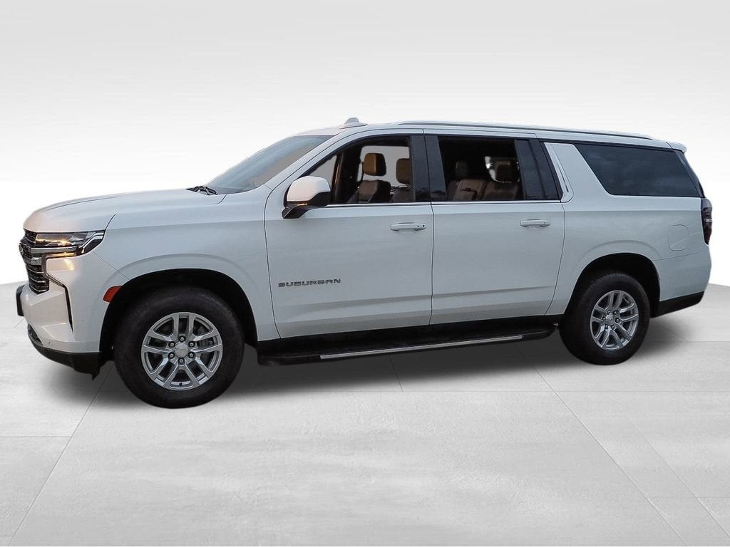 2023 Chevrolet Suburban LT