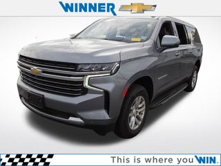 2022 Chevrolet Suburban LT