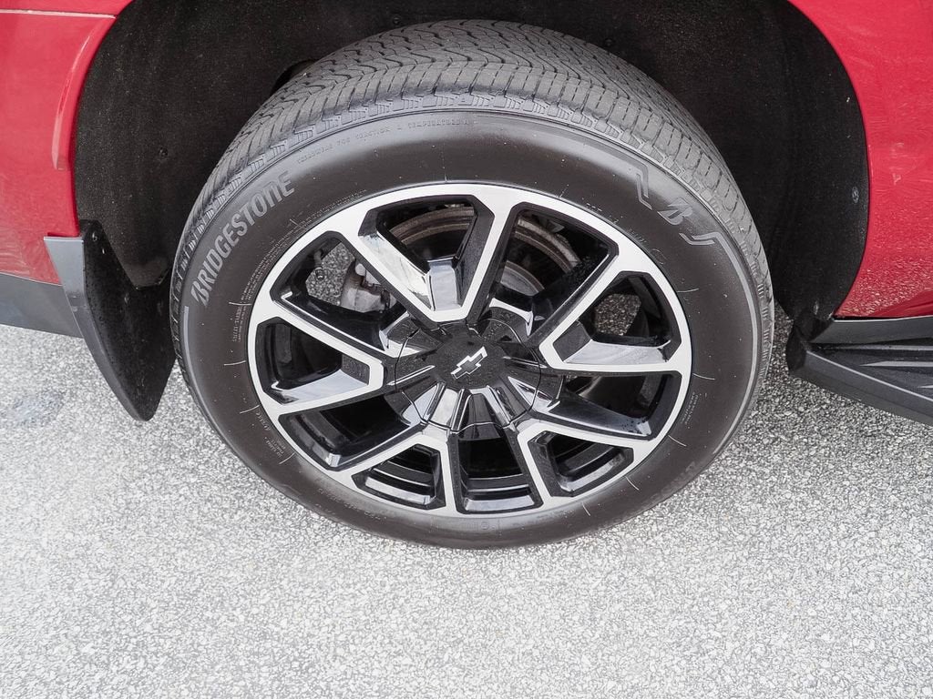 2022 Chevrolet Suburban RST