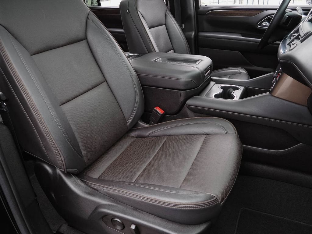 2023 Chevrolet Suburban High Country