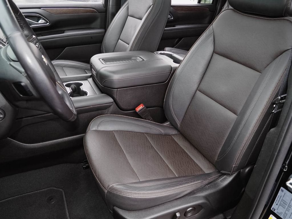 2023 Chevrolet Suburban High Country