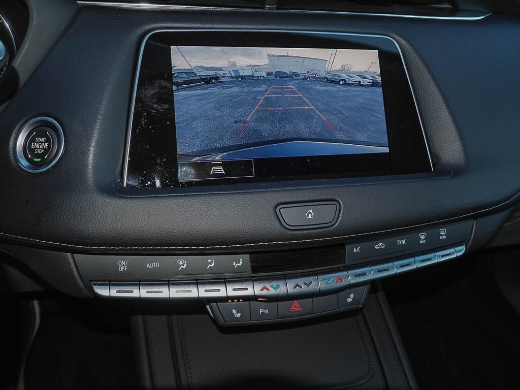 2023 Cadillac XT4 Luxury