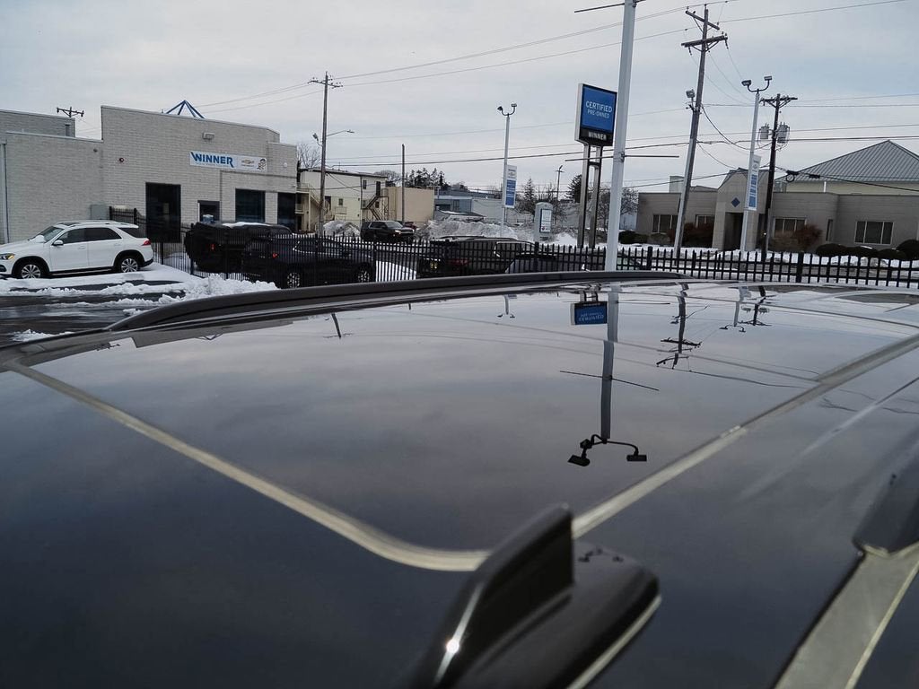 2022 Cadillac Escalade Sport