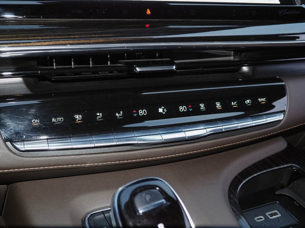 2022 Cadillac Escalade Sport