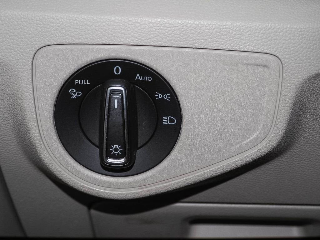 2021 Volkswagen Atlas 3.6L V6 SEL Premium R-Line
