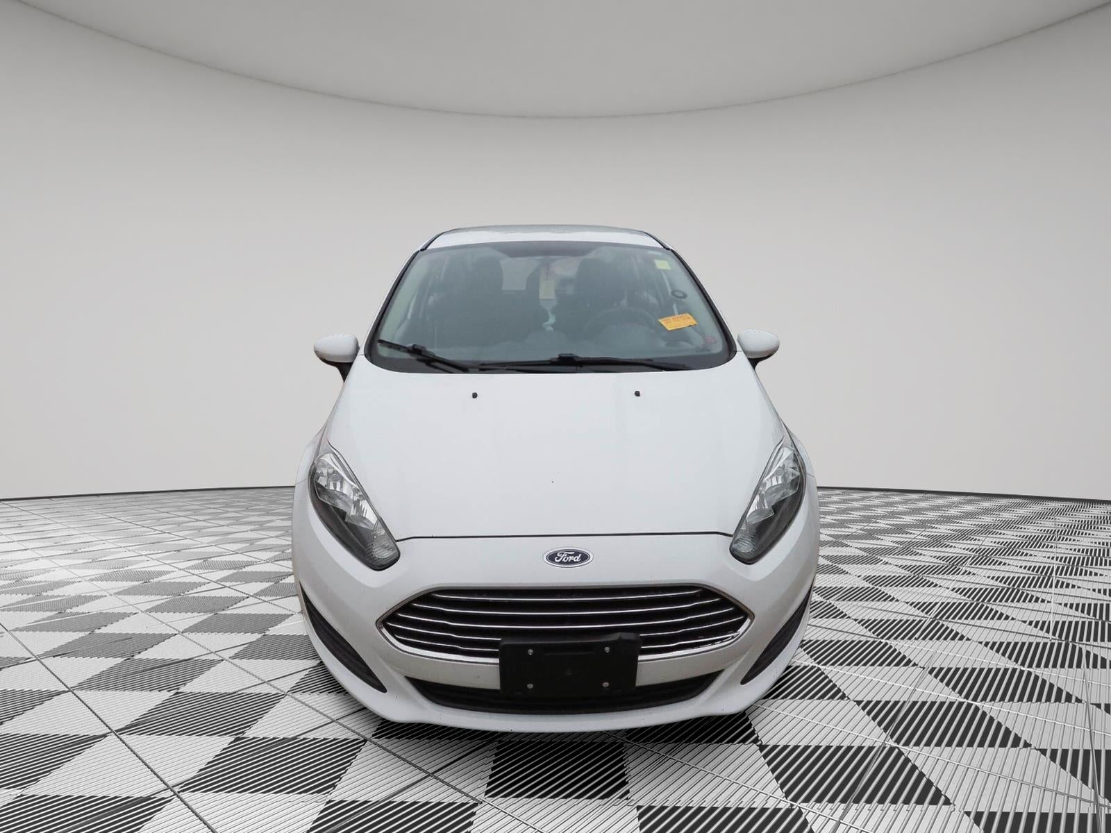 2014 Ford Fiesta SE