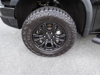 2025 Chevrolet Silverado 1500 ZR2