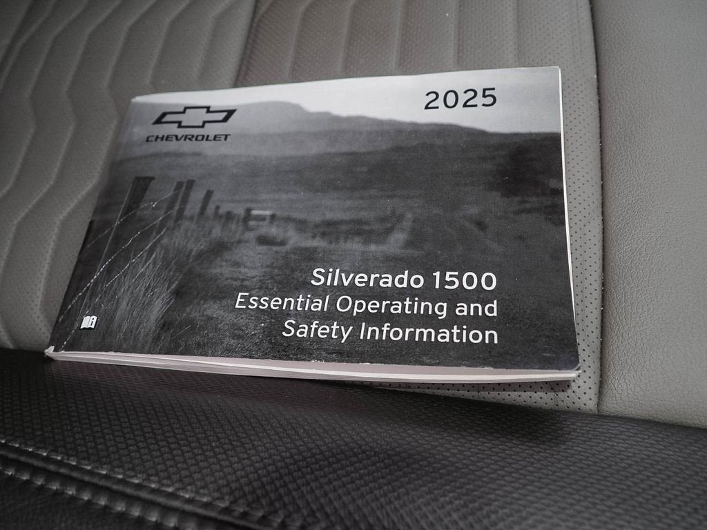2025 Chevrolet Silverado 1500 ZR2