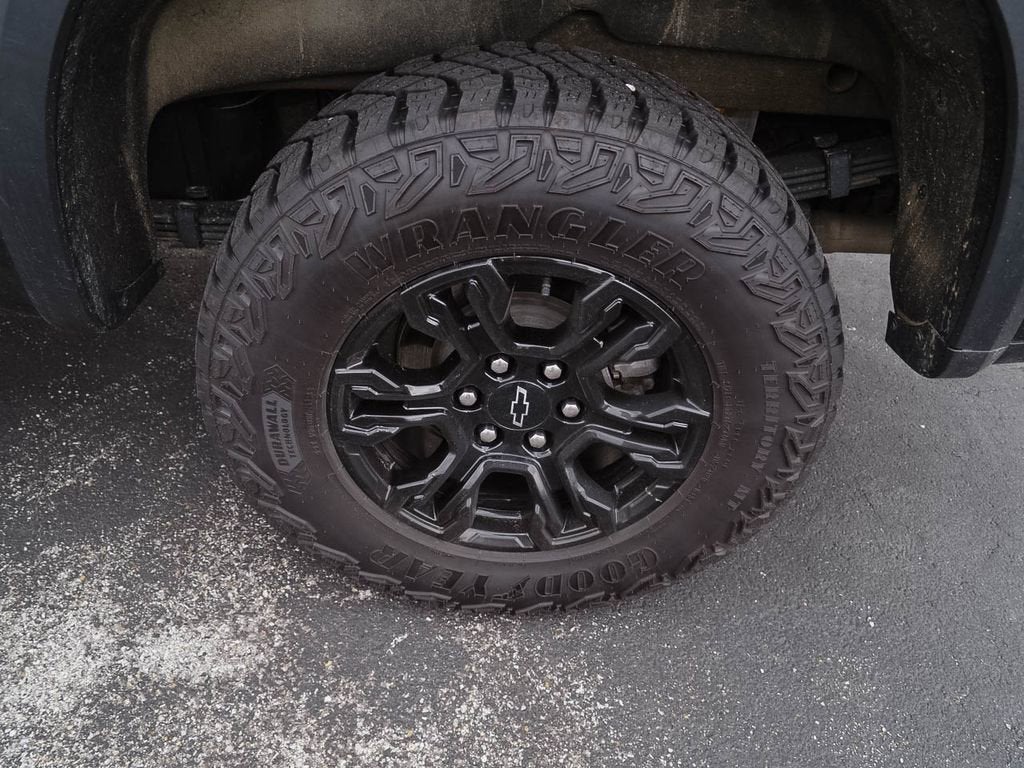 2025 Chevrolet Silverado 1500 ZR2