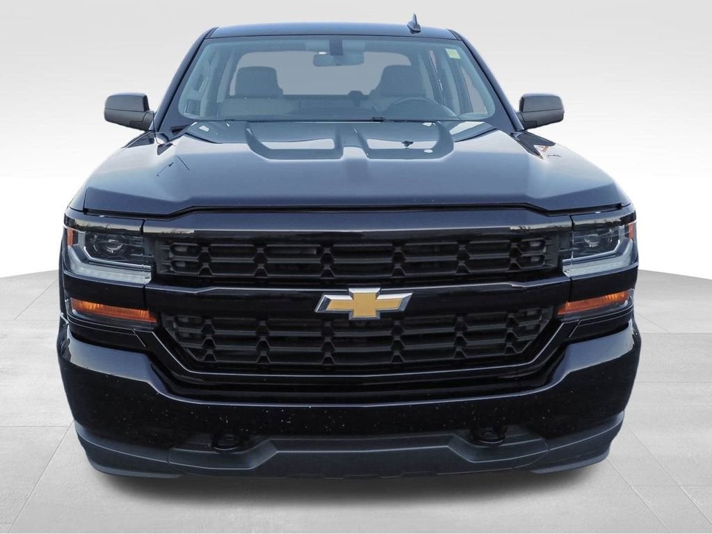 2018 Chevrolet Silverado 1500 Custom