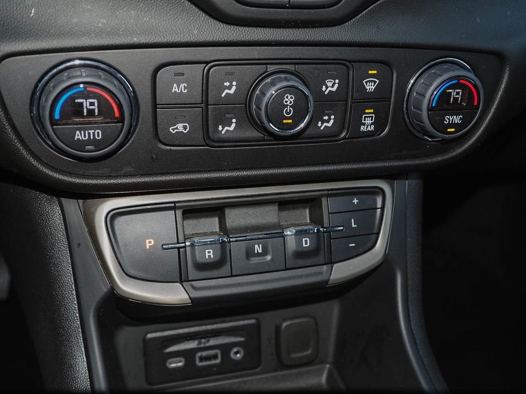 2023 GMC Terrain Denali