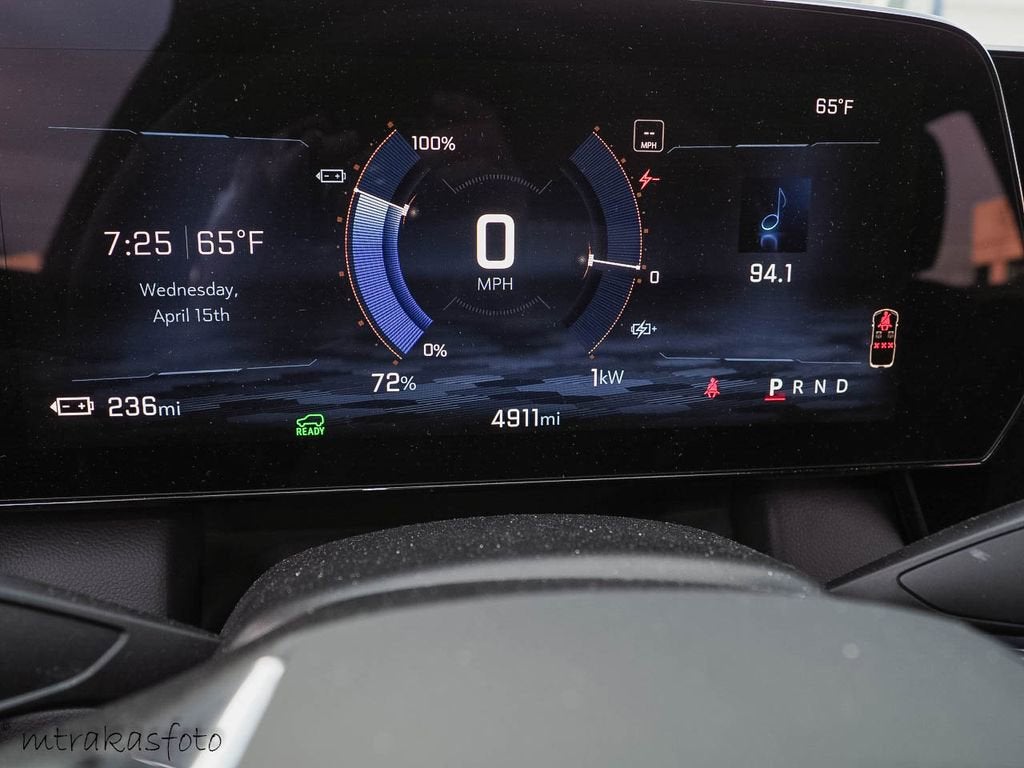 2025 Chevrolet Equinox EV LT