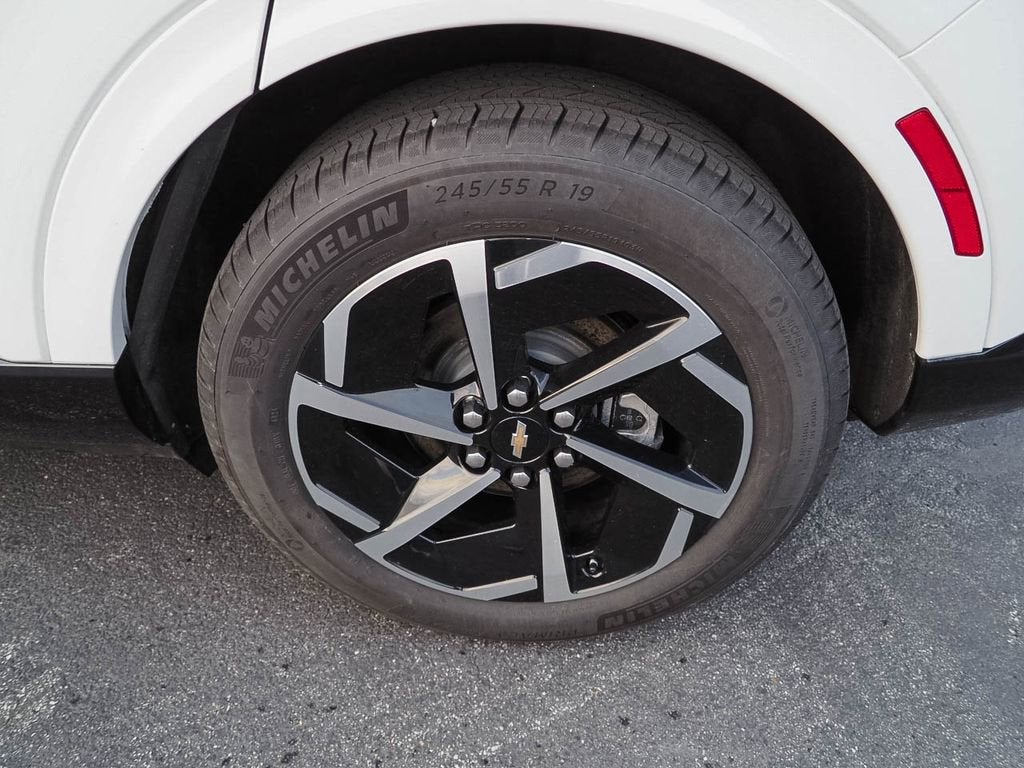 2025 Chevrolet Equinox EV LT