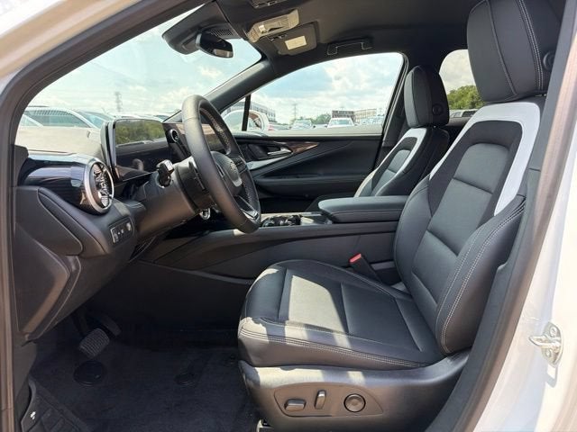 2026 Chevrolet Blazer EV LT - Photo 10