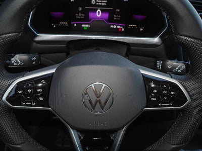 2022 Volkswagen Tiguan SE R-Line Black