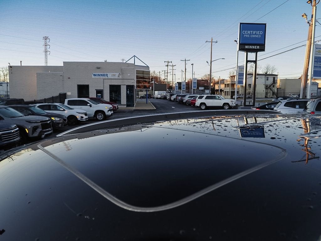 2022 Honda Pilot Touring 7-Passenger