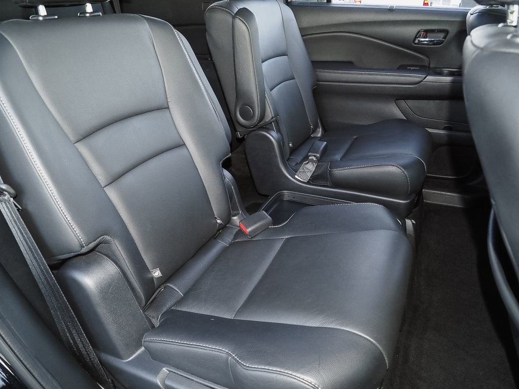 2022 Honda Pilot Touring 7-Passenger