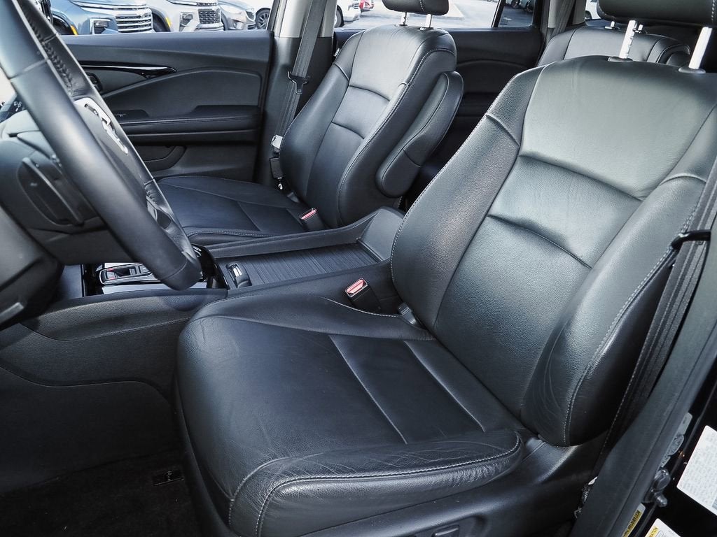 2022 Honda Pilot Touring 7-Passenger