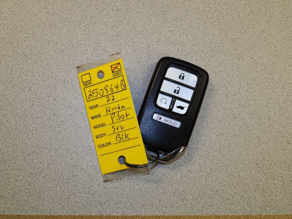 2022 Honda Pilot Touring 7-Passenger