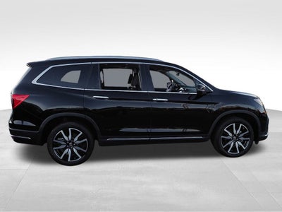 2022 Honda Pilot Touring 7-Passenger