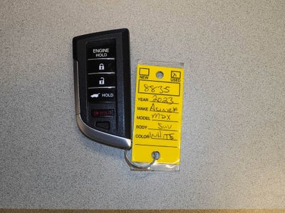 2023 Acura MDX w/Advance Package