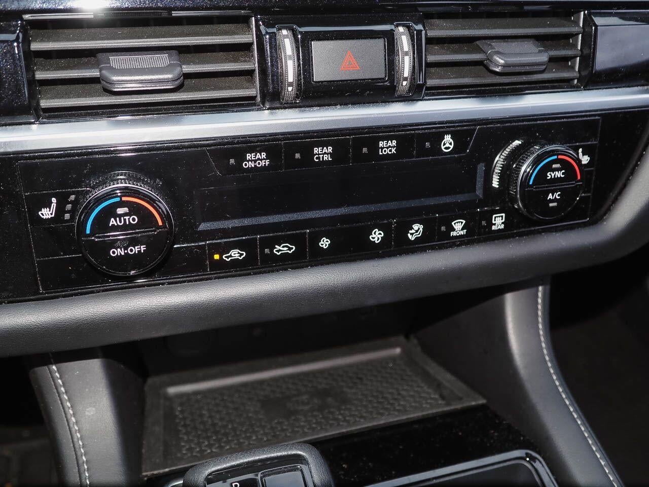 2023 Nissan Pathfinder SL 4WD