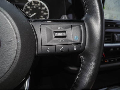 2023 Nissan Pathfinder SL 4WD