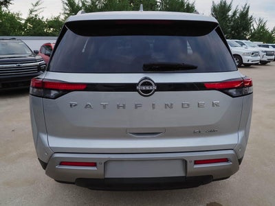 2023 Nissan Pathfinder SL 4WD