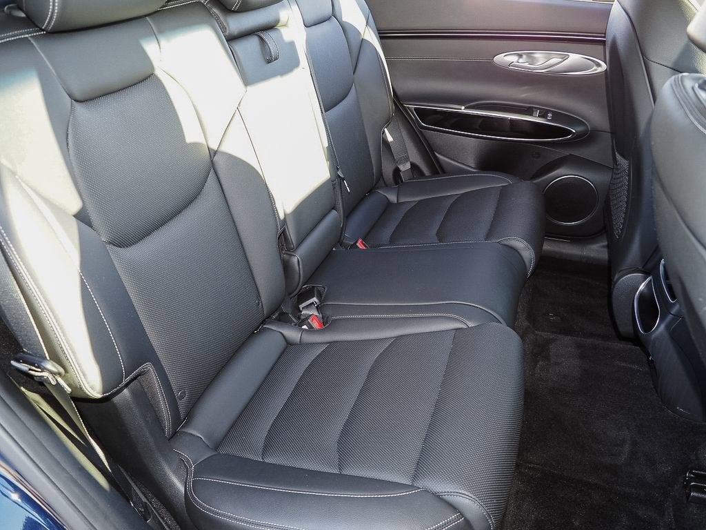 2025 Genesis GV70 2.5T