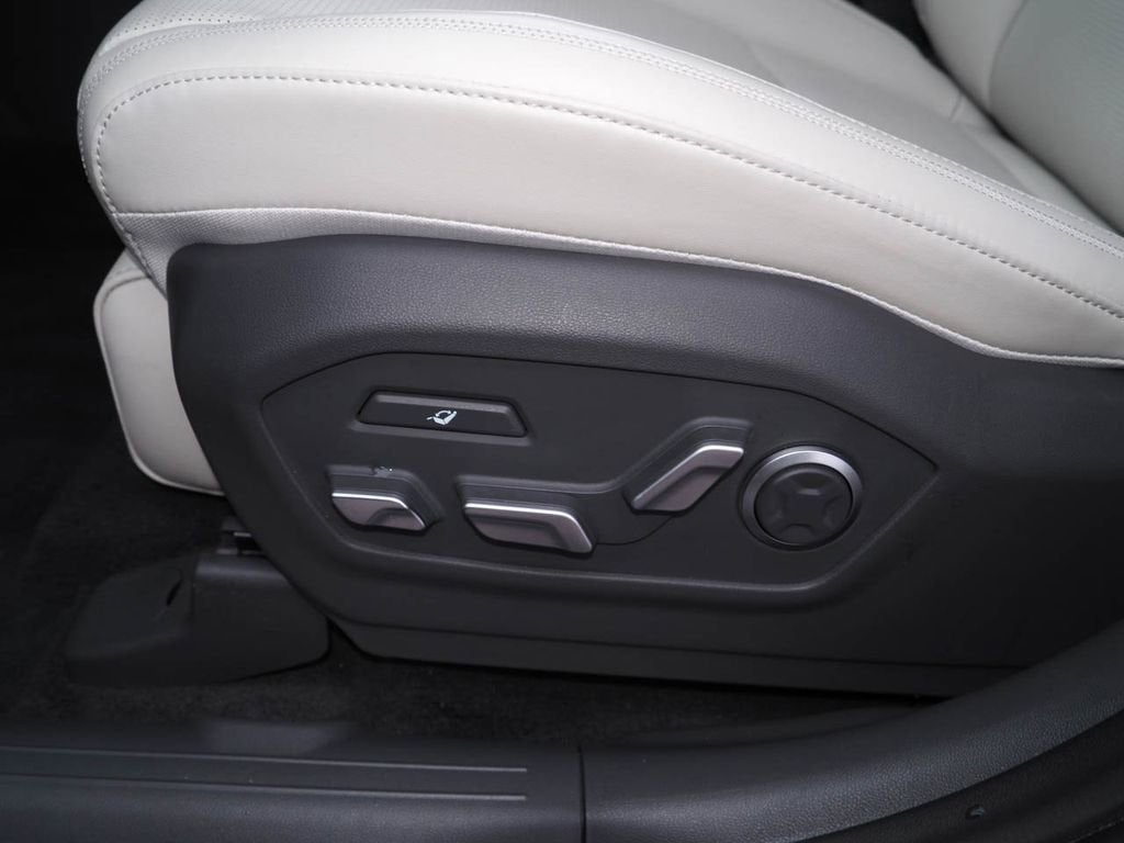 2024 Hyundai Santa Fe Hybrid Calligraphy