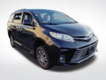 2019 Toyota Sienna XLE Auto Access Seat
