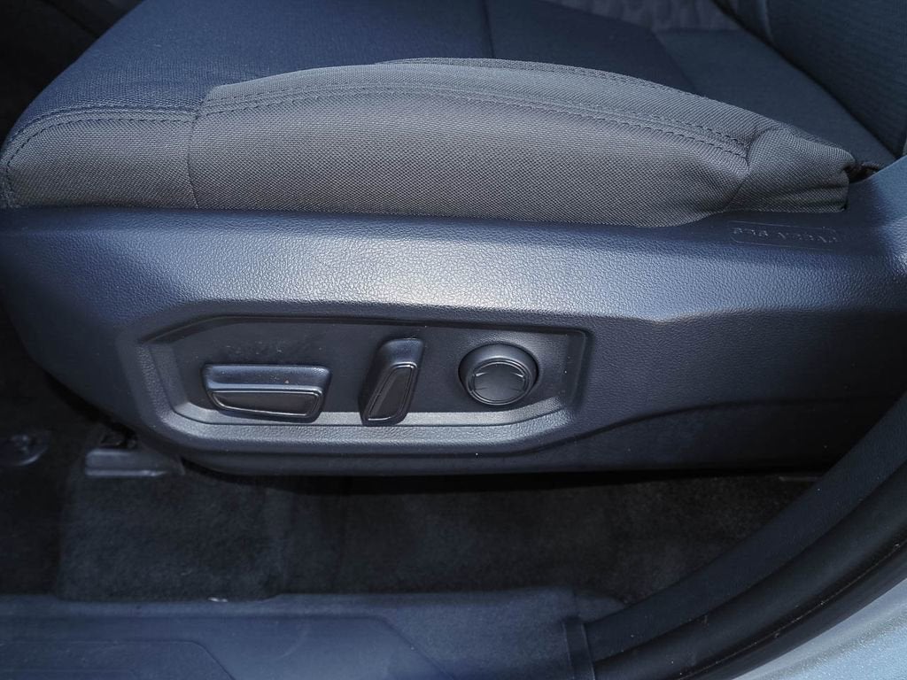 2025 Toyota Tundra SR5 - Photo 22