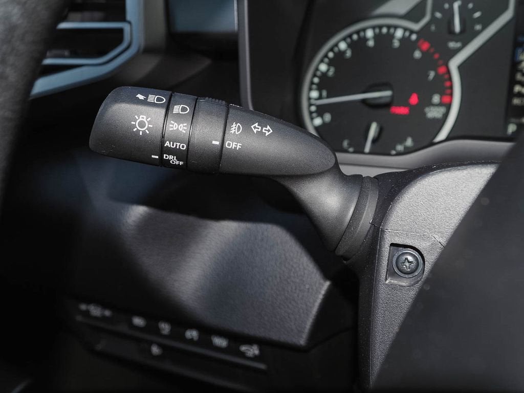 2025 Toyota Tundra SR5 - Photo 26